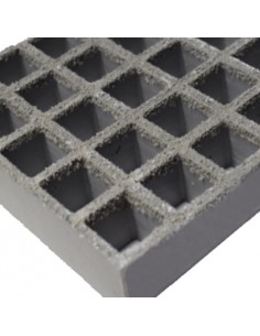 Tramex PRFV graneado malla 19 x 19